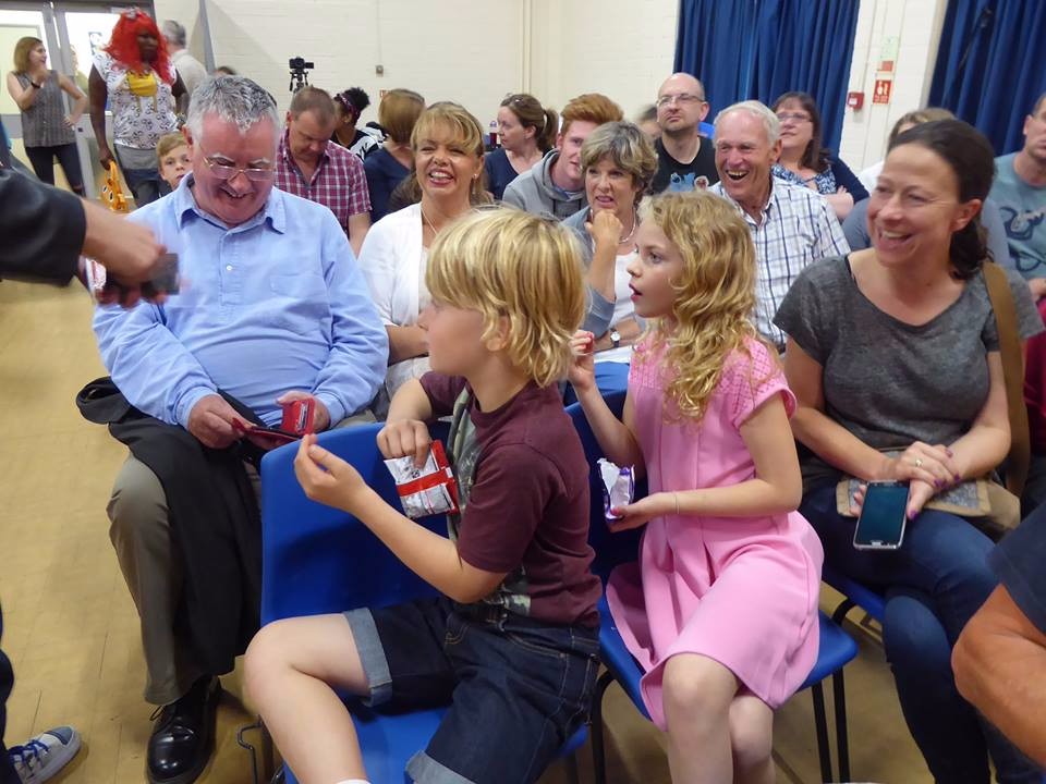  sutton coldfield magician mark infiniti magic stage show