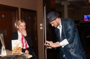 magic trick waitress infiniti